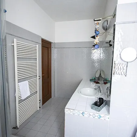 Casa Emi Lejlighed Lezzeno
